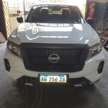 Nissan Frontier S 4x2 usado (2023) color Blanco precio $31.800.000