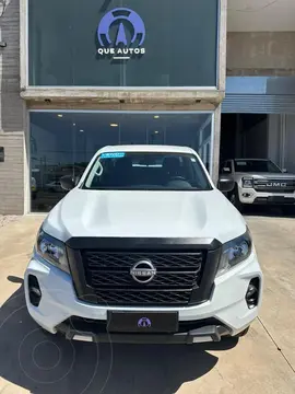 Nissan Frontier PICK-UP FRONTIER 2.3 DC 4X2 S usado (2024) color Blanco precio $39.000.000
