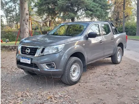 Nissan Frontier LE 4x2 2.3 TDi usado (2017) color Gris financiado en cuotas(anticipo $9.640.000 cuotas desde $620.000)