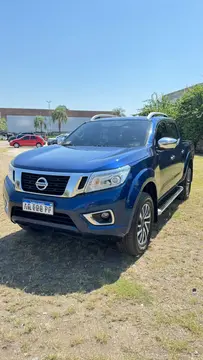 Nissan Frontier LE 4x4 2.3 TDi Aut usado (2020) color Azul precio $34.000.000