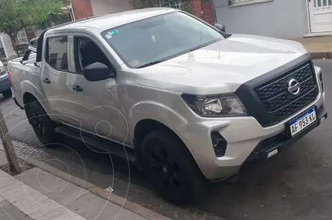 Nissan Frontier S 4x2 Aut usado (2023) color Gris precio $36.500.000