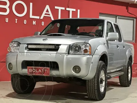 Nissan Frontier PICK-UP FRONTIER 2.8 DC 4X4 SE usado (2004) color Gris precio $10.000.000