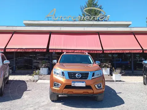 Nissan Frontier PICK-UP FRON. 2.3 NP 300 4X4 LE usado (2018) color Naranja precio $37.000.000