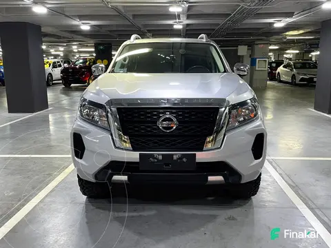 Nissan Frontier  LE Aut usado (2022) color plateado precio $479,000