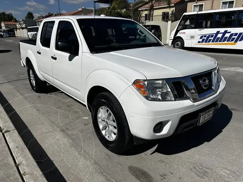 Nissan Frontier  SV 4x2 V6 usado (2016) color Blanco precio $230,000