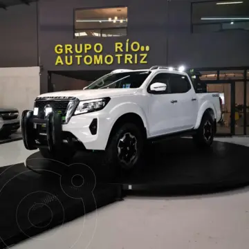 Nissan Frontier  LE Platinum Diesel 4x4 usado (2021) color Blanco precio $559,000