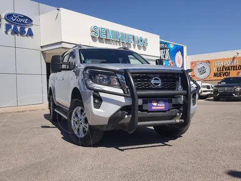 Nissan Frontier  LE usado (2022) color Plata precio $457,000