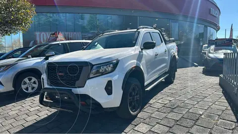 Nissan Frontier  Pro 4X 4x4 Aut usado (2022) color Blanco financiado en mensualidades(enganche $158,294 mensualidades desde $16,845)