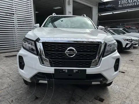 Nissan Frontier  LE Platinum Diesel 4x4 usado (2021) color Blanco precio $579,900