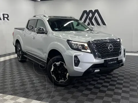 Nissan Frontier  LE Platinum Diesel 4x4 usado (2021) color plateado precio $569,900