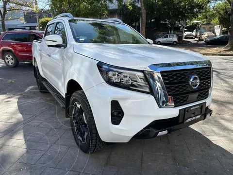 Nissan Frontier  LE Platinum Diesel 4x4 usado (2021) color Blanco financiado en mensualidades(enganche $122,000 mensualidades desde $18,402)
