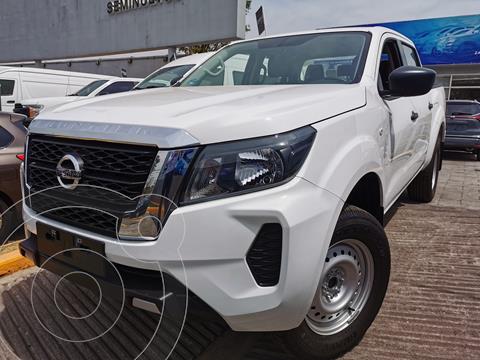 Nissan Frontier  XE usado (2022) color Blanco precio $500,000
