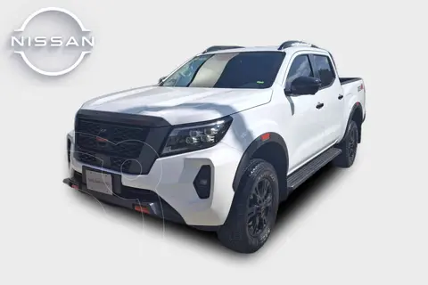Nissan Frontier  Pro 4X 4x4 Aut usado (2021) color Blanco precio $539,000