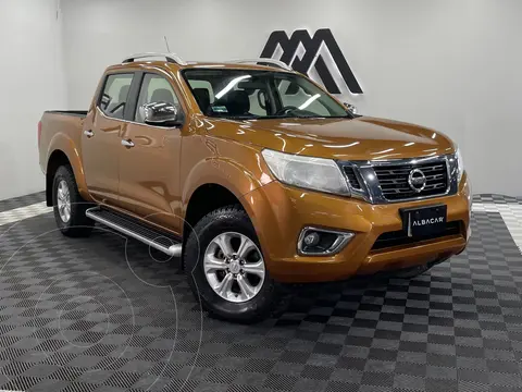 Nissan Frontier  LE 2.4L usado (2017) color Naranja precio $339,900