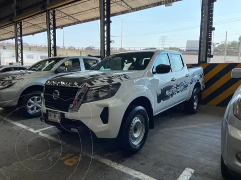 Nissan Frontier  LE usado (2021) color Blanco financiado en mensualidades(enganche $97,500 mensualidades desde $10,000)