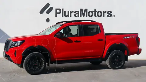 Nissan Frontier  Pro 4X 4x4 Aut usado (2021) color Rojo financiado en mensualidades(enganche $131,780 mensualidades desde $11,228)