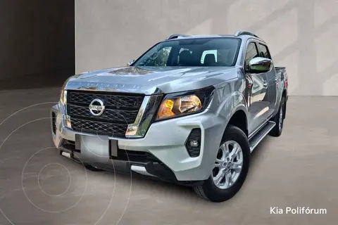 Nissan Frontier  LE usado (2022) color Plata precio $407,000