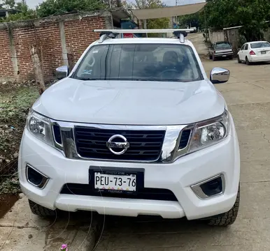 Nissan Frontier  LE 2.4L usado (2018) color Blanco precio $415,000