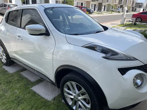 Nissan Juke Advance CVT NAVI usado (2017) color Blanco Perla precio $215,000