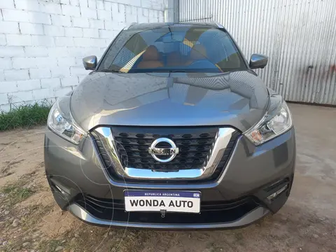 Nissan Kicks Exclusive CVT usado (2018) color Gris precio $25.900.000