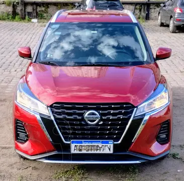 Nissan Kicks Advance usado (2021) color Rojo precio $25.000.000