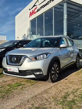 Nissan Kicks KICKS 1.6 ADVANCE usado (2018) color Gris precio u$s18.000