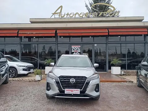 Nissan Kicks KICKS 1.6 EXCLUSIVE CVT usado (2021) color Gris precio $30.000.000