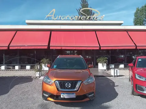 Nissan Kicks KICKS 1.6 ADVANCE CVT usado (2017) color Naranja precio $22.500.000