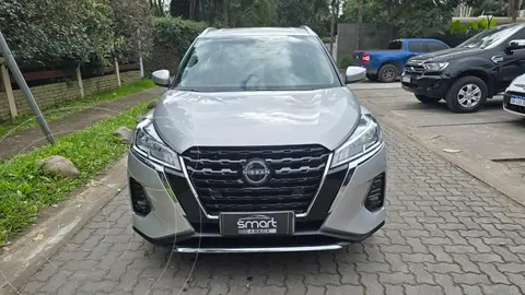 Nissan Kicks KICKS 1.6 X-Play CVT 120cv usado (2026) color Gris precio $36.900.000