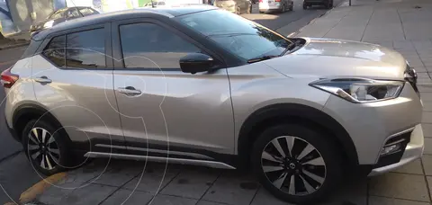 Nissan Kicks Edicion Especial CVT usado (2018) color Gris precio u$s19.000