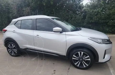 Nissan Kicks Advance CVT Plus usado (2021) color Gris financiado en cuotas(anticipo $12.000.000 cuotas desde $771.000)