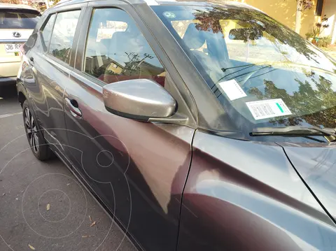 Nissan Kicks 1.6L Advance MT usado (2019) color Gris precio $10.450.000