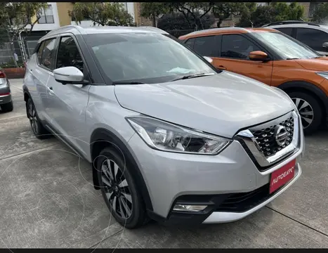 Nissan Kicks Exclusive usado (2020) color Plata precio $81.000.000