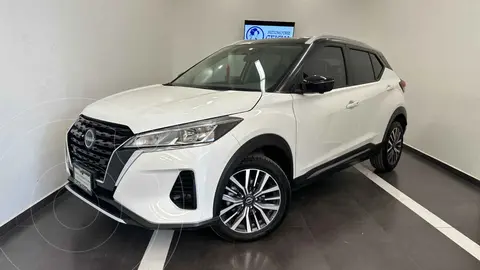 Nissan Kicks Exclusive Aut usado (2023) color Blanco precio $390,000