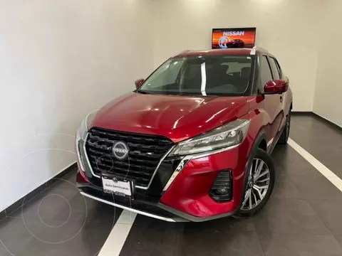 Nissan Kicks Platinum Aut usado (2023) color Rojo financiado en mensualidades(enganche $78,100 mensualidades desde $7,704)