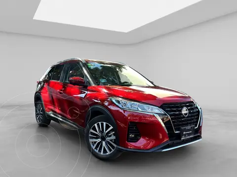 Nissan Kicks Exclusive Aut usado (2023) color Rojo precio $349,000