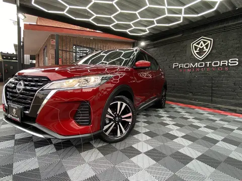 Nissan Kicks Advance Aut usado (2022) color Rojo Metalizado precio $299,900