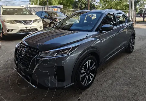 Nissan Kicks Advance Aut usado (2021) color Gris Oxford precio $278,000