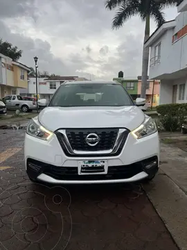 Nissan Kicks Advance Aut usado (2017) color Blanco Perla precio $230,000