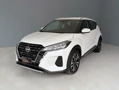 Nissan Kicks Advance usado (2023) color Blanco precio $289,000
