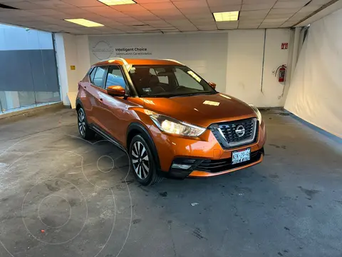 Nissan Kicks Exclusive Aut usado (2020) color Naranja precio $352,800