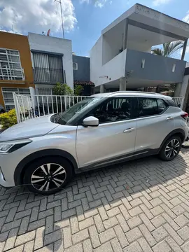 Nissan Kicks Advance Aut usado (2021) color Plata precio $290,000
