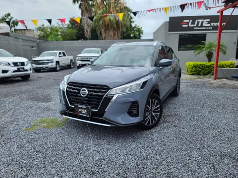 Nissan Kicks Exclusive Aut usado (2021) color Gris precio $339,900