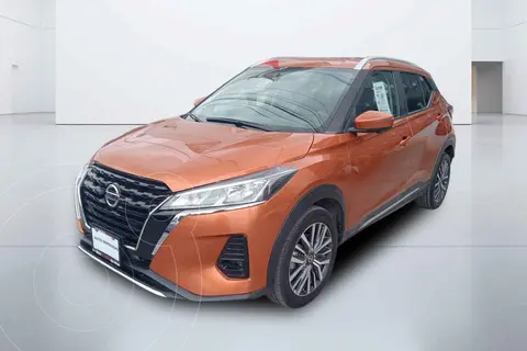 Nissan Kicks Exclusive Aut usado (2021) color Naranja precio $325,000