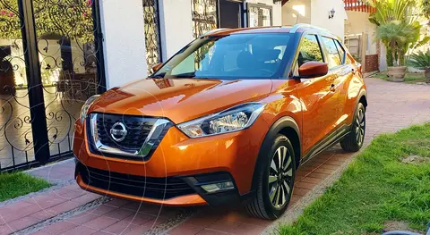 Nissan Kicks Advance usado (2020) color Naranja Metalico precio $319,000