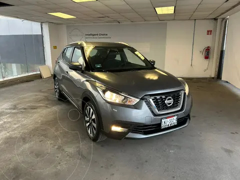 Nissan Kicks Advance Aut usado (2018) color Gris precio $249,800