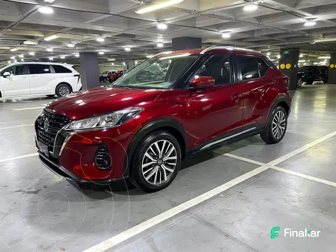 Nissan Kicks Exclusive Aut usado (2021) color Rojo Cobrizo precio $285,000