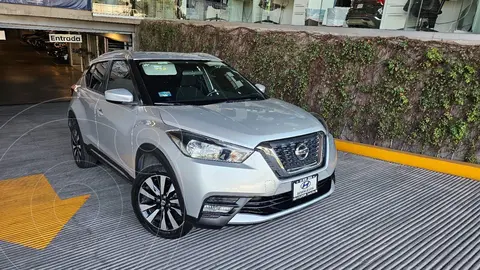 Nissan Kicks Advance Aut usado (2019) color plateado precio $269,400