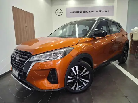 Nissan Kicks Advance Aut usado (2024) color Naranja precio $365,000