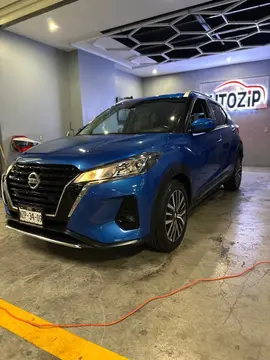 Nissan Kicks Exclusive Aut usado (2021) color Azul precio $318,000